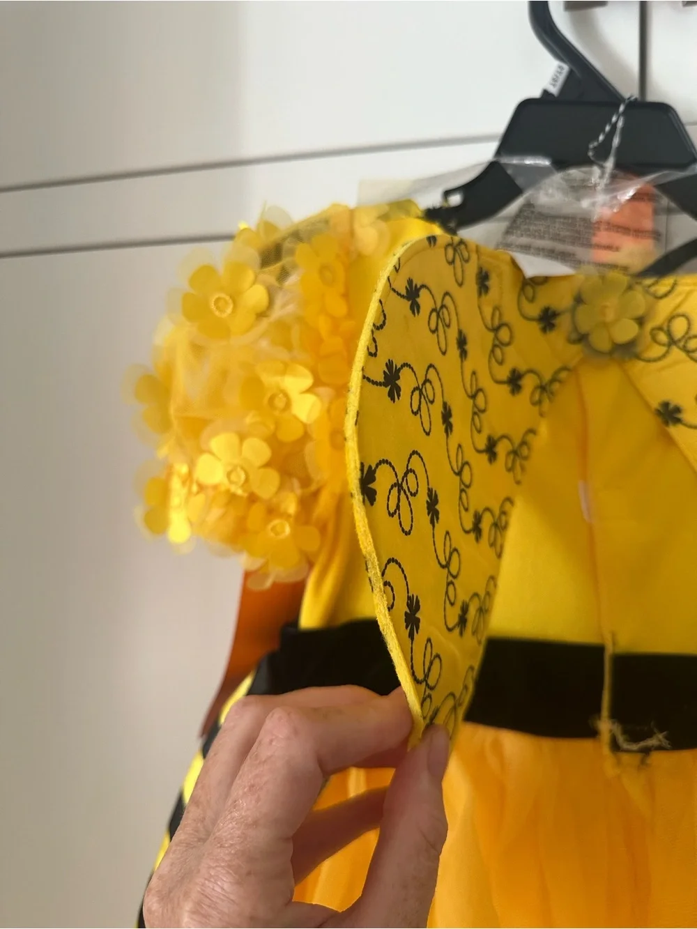 Hyde & EEK! bright yellow